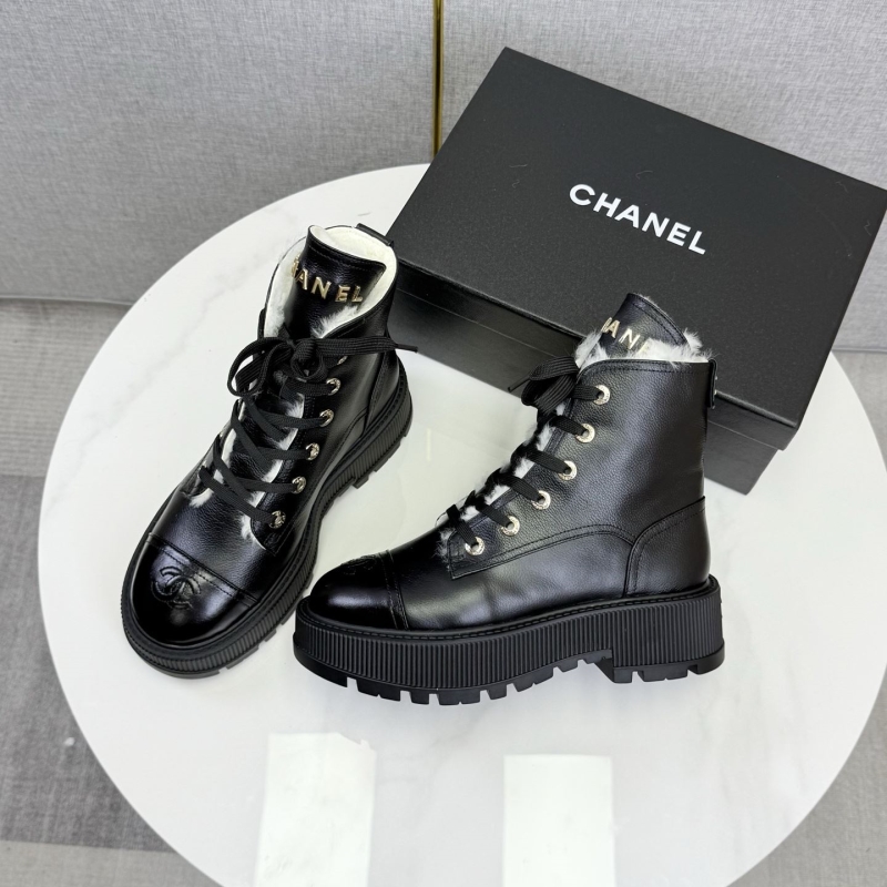 Ch**el boots